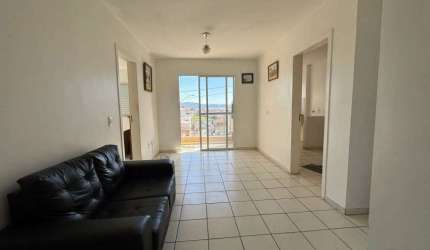 Apartamento de 3 dormitórios à Venda em Serraria - São José