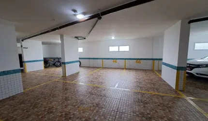 Ótimo apartamento com móveis planejados