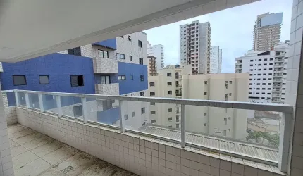 Belíssimo apartamento na Praia Grande