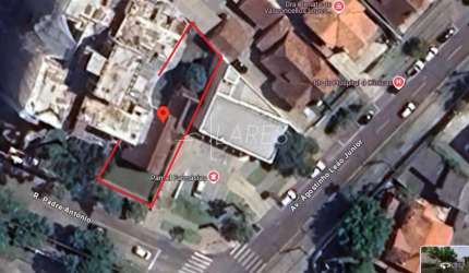 Terreno ZR3 com 600 m² e testada de 15 metros