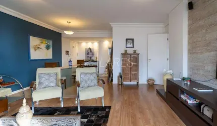 Apartamento com 154.18 m², 3 quartos sendo 3 suítes à venda no bairro Água Verde.