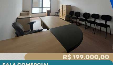 Excelente Oportunidade: Sala Comercial à Venda em Localização Privilegiada no Centro de Florianópolis!
