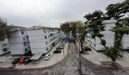 Apartamento com 2 quartos em Cascadura, Rio de Janeiro.