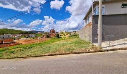 Terreno plano no Jardim Florença com 13m de frente