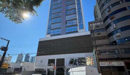 Apartamento 03 Quartos e 03 Vagas