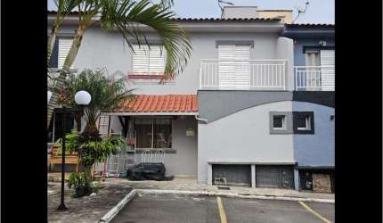 sobrado em condominio na vila ema