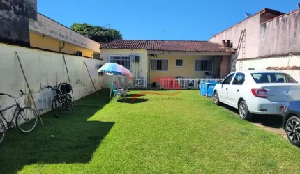 Casa Edícula em Balneario dos Golfinhos  -  Caraguatatuba