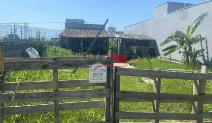 Lote / Terreno em Balneario dos Golfinhos  -  Caraguatatuba