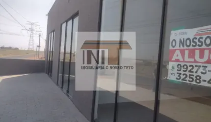 Salão comercial bem localizado com 1 banheiro