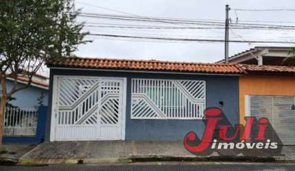 CASA 2 DORM 1 WC EDÍCULA 3 VAGAS