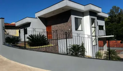 Casa para Venda em Serra Negra, Suiza Residencial Park, 3 dormitórios, 3 suítes, 4 banheiros, 4 vagas