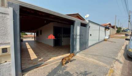 Casa para Venda em Serra Negra, Alto das Palmeiras, 3 dormitórios, 1 banheiro, 3 vagas