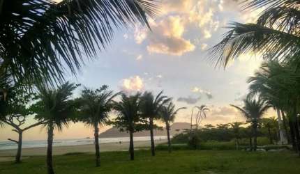 Linda casa próximo à praia 