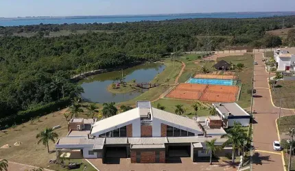 Terreno de 375 m² à venda no Condomínio Village do Lago em Três Lagoas - MS