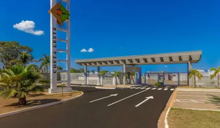 Terrenos à venda no Costa Leste Loteamento Fechado em Três Lagos MS