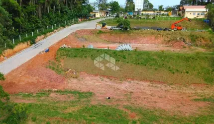 Terreno para Venda em Itapecerica da Serra / SP no bairro Royal Park