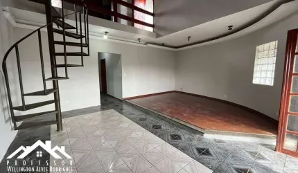 Lindo Sobrado de Esquina perto da Av. Laranjeiras em Limeira-SP