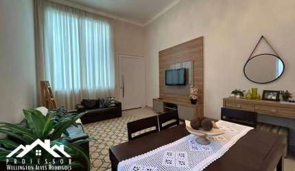 Linda Casa no Condomínio Vale das Oliveiras em Limeira-SP
