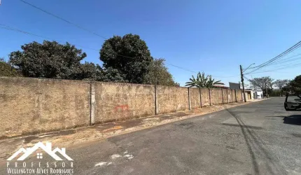 Terreno de 1280m no Jd. Trevo, próximo ao Cemitério Parque, em Limeira-SP