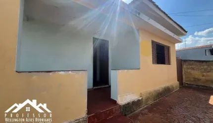 Imóvel com 2 Casas + Barracão no Jardim Brasil em Limeira-SP