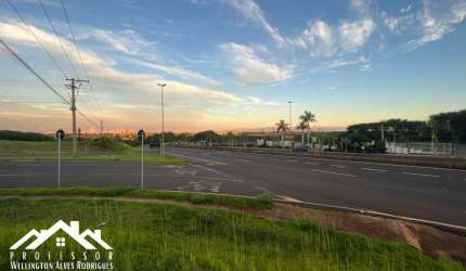 Terreno comercial à venda no Colinas do Engenho I em Limeira-SP