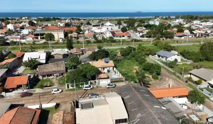 Casa Exclusiva em Imbituba - Vila Nova - 196m² - Venda