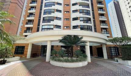 LINDO E ESPAÇOSO APARTAMENTO - MORUMBI
4 DORMITÓRIOS/3 SUÍTES E 4 VAGAS