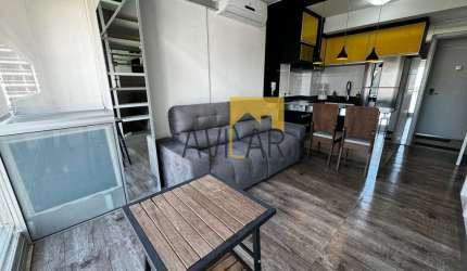 Aluguel de Apartamento de Alto Padrão em Santo Amaro, São Paulo-SP: 1 quarto, 1 suíte, 1 sala, 1 banheiro, 1 vaga, 33m²
