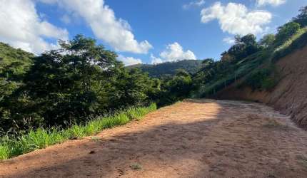 Refúgio na Serra — Terreno com Platô Pronto no Anápolis Country Clube