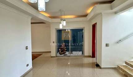 Sobrado no Condominio Tripoli