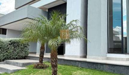 Casa no Condomínio Villagio