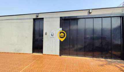 ALUGA- Casa 3 suites e 3 vagas Cidade Universitária