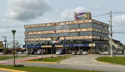 Sala comercial para alugar na Rua Graciosa, 1610, Guanabara, Joinville por R$ 20.500