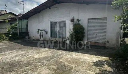 Terreno à venda na Rua Oscar Rosas, 200, Costa e Silva, Joinville por R$ 400.000
