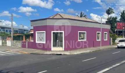 Sala comercial para alugar na Rua Coronel Procópio Gomes, 143, Bucarein, Joinville por R$ 3.000