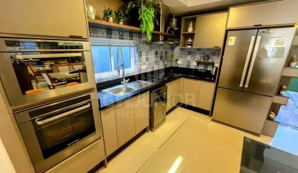 Casa em condomínio fechado com 3 quartos à venda na Rua Jaraguá, 300, América, Joinville por R$ 1.100.000