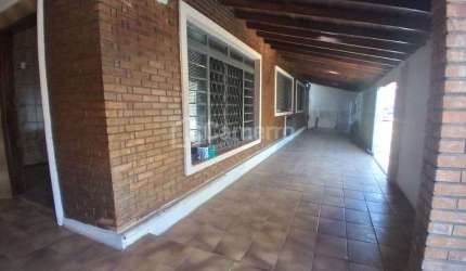 Casa com 4 dormitórios, sendo 1 suíte,  à venda, 363 m² por R$ 650.000 - Centro - Santa Bárbara D'O