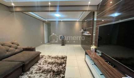 Casa com 5 dormitórios à venda, 280 m² por R$ 600.000,00 - Centro - Americana/SP