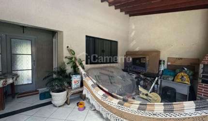 Casa com 3 dormitórios, sendo 1 suíte,  à venda, 11 m² por R$ 490.000 - Jardim Pântano - Santa Bárb