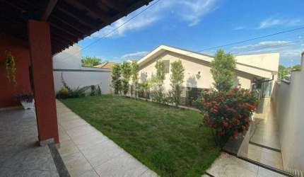 Casa com 3 dormitórios, sendo 1 suíte,  à venda, 176 m² por R$ 900.000 - Jardim Ipiranga - American