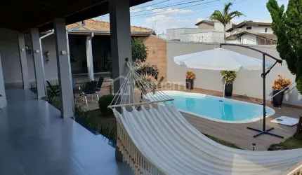 Casa com 3 dormitórios, sendo 3 suítes,  à venda, 206 m² por R$ 970.000 - Jardim Maria Helena - Nov