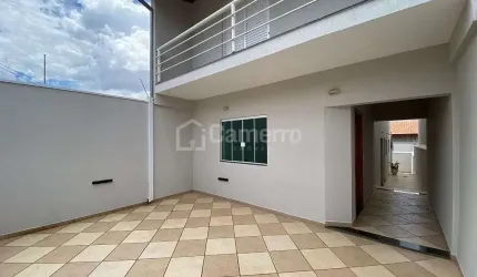 Casa com 3 dormitórios para alugar, 106 m² por R$ 3.300/mês - Jardim Primavera - Americana/SP