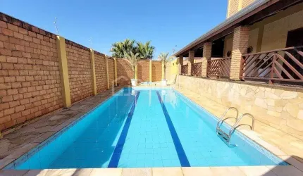 Casa com 3 dormitórios para alugar, 490 m² por R$ 6.278/mês - Vila Brasil - Santa Bárbara D'Oeste/S