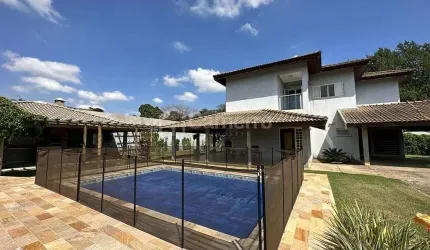 Casa com 3 dormitórios para alugar por R$ 8.000/mês - São José - Americana/SP