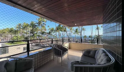 Apartamento com 4 Suítes- Beira Mar, na Ponta Verde - Edf. Portal do Atlântico
