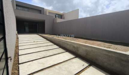 Casa com 4/4 ,3 suítes, à venda no bairro do Antares - R$ 952.050,00