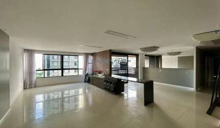 Cobertura Duplex com 5/4, à venda no bairro de Ponta Verde - R$ 4.000.000,00