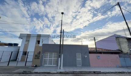 Casa com 3/4  à venda no bairro do Santo Eduardo - R$790.000,00