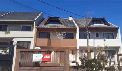 Sobrado Triplex - Bairro Jardim Aristocrata - São José dos Pinhais - Pr