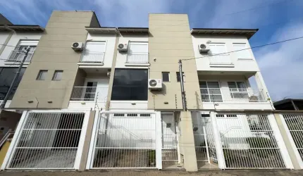Casa com 2 quartos à venda na Nossa Senhora da Saúde, Caxias do Sul  por R$ 399.000